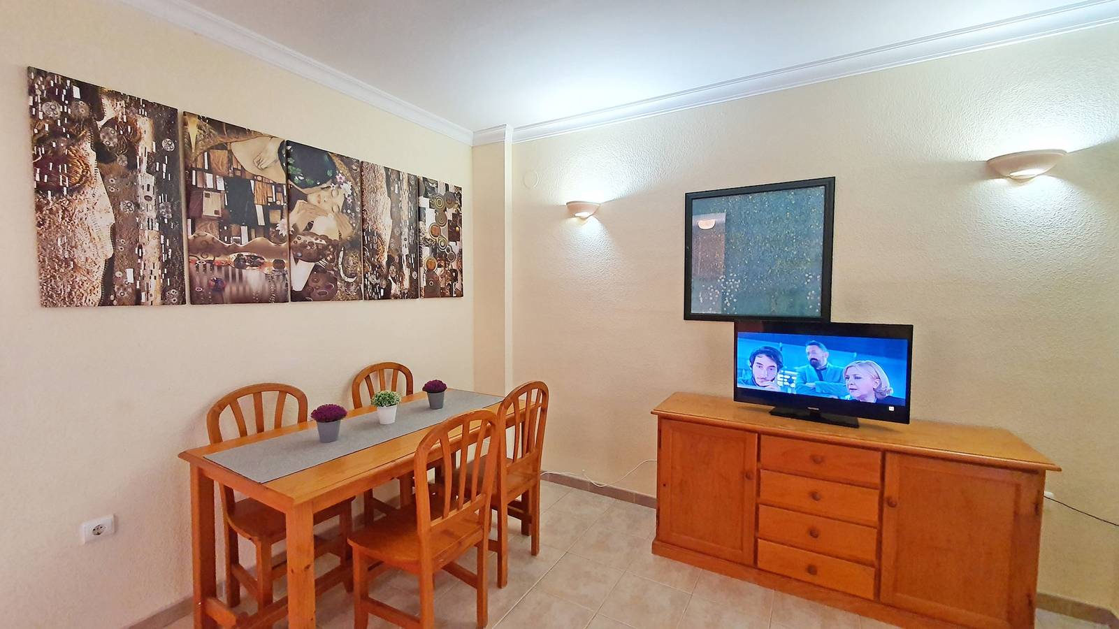 Entire apartment, Los Juncos 11 - 2º - 49ª    /   Playa De Xeraco in Playa Xeraco, Xeraco
