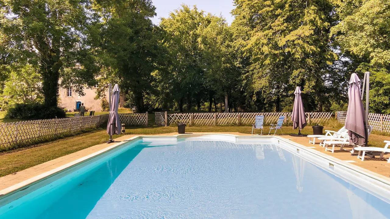 Château pour 5 personnes avec piscine in Chalais (Aquitaine), Parc naturel régional Périgord-Limousin