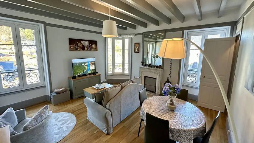 Gîte pour 5 personnes dans Bowling Le Mont Dore - 3