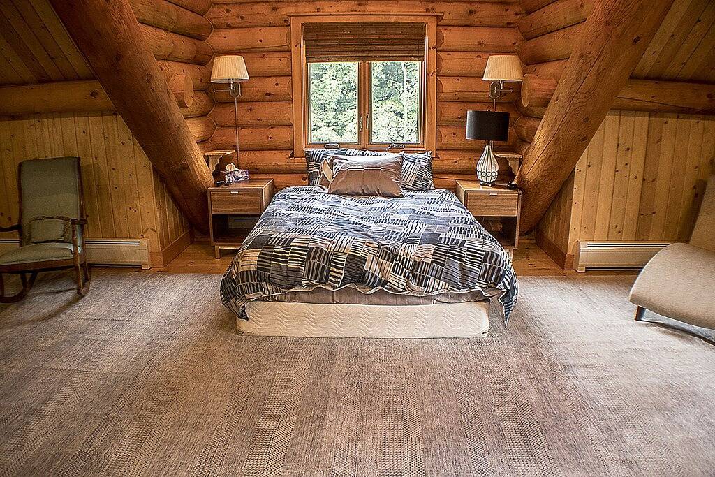 Stunning Log Home in Prime Killington Location with Hot tub Ridgetop in Killington, Rutland County