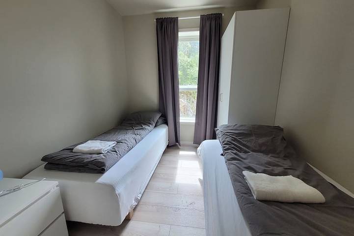Ganze Wohnung, Modern apartment near Bergen, in Søfteland & nature in Os