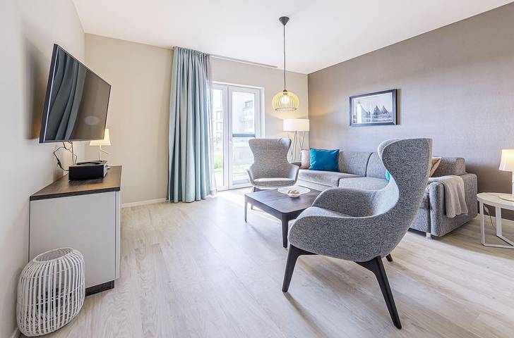 Ferienwohnung für 6 Personen, mit Terrasse und Sauna sowie Seeblick in Wustrow
