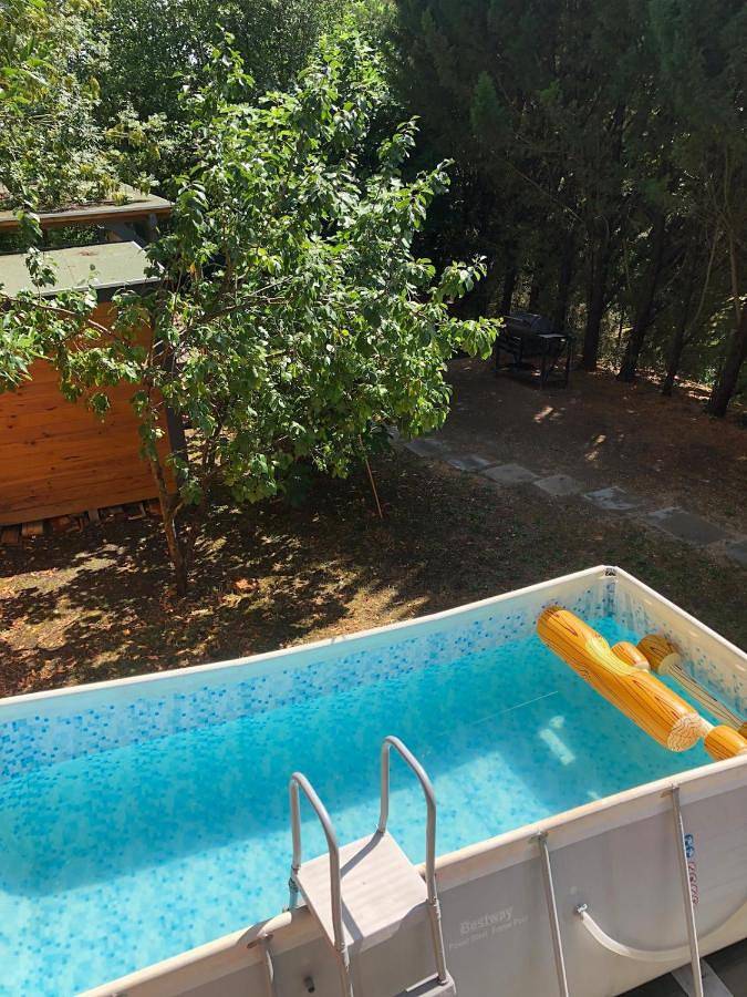 Gîte pour 2 personnes, avec terrasse et jardin ainsi que piscine et vue, animaux acceptés à Yerres - 2