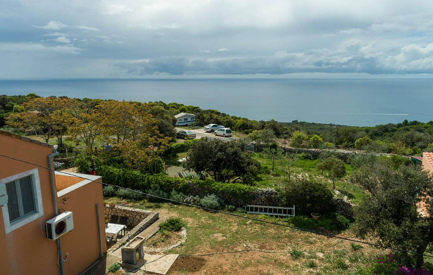 Ganze Ferienwohnung, Modernes Apartment mit 2 Schlafzimmern und Terrasse, in Strandnähe in Veli Losinj, Kvarner Inseln