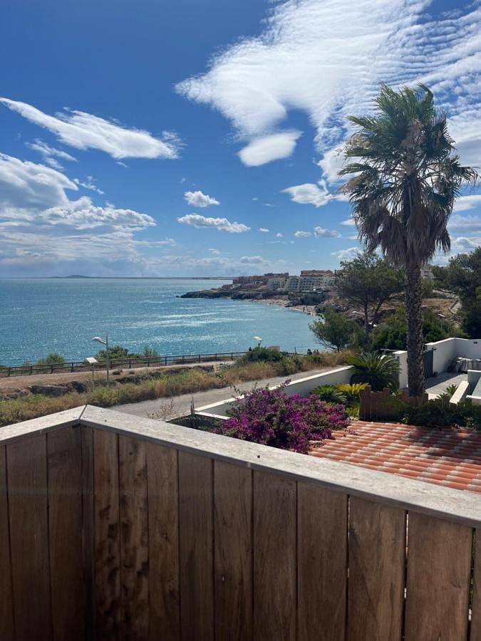 Villa pour 4 personnes, avec piscine ainsi que terrasse et vue