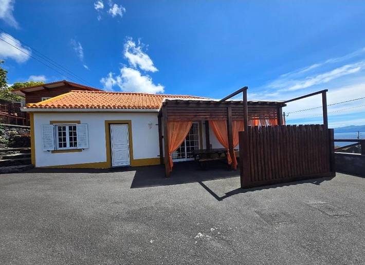 Location de vacances pour 7 personnes, avec vue et jardin dans São Jorge - 4