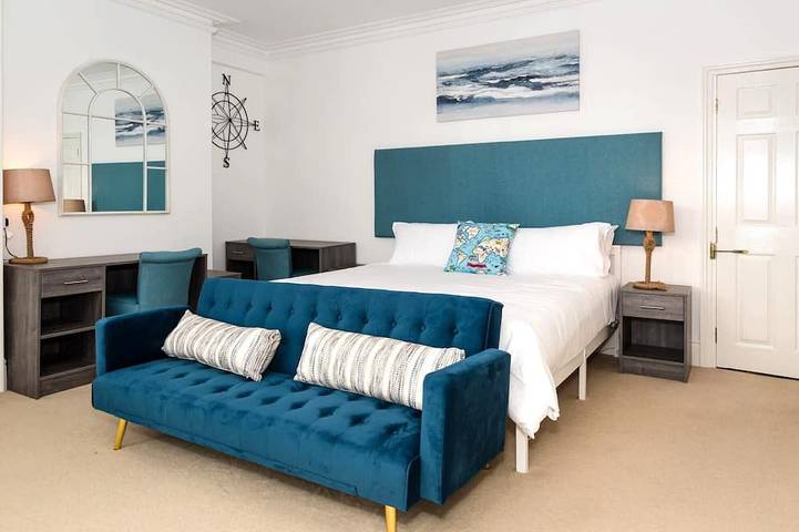 Strandnah - Gruppenhaus für bis zu 14 mit Meerblick in Eastbourne, Ost Sussex