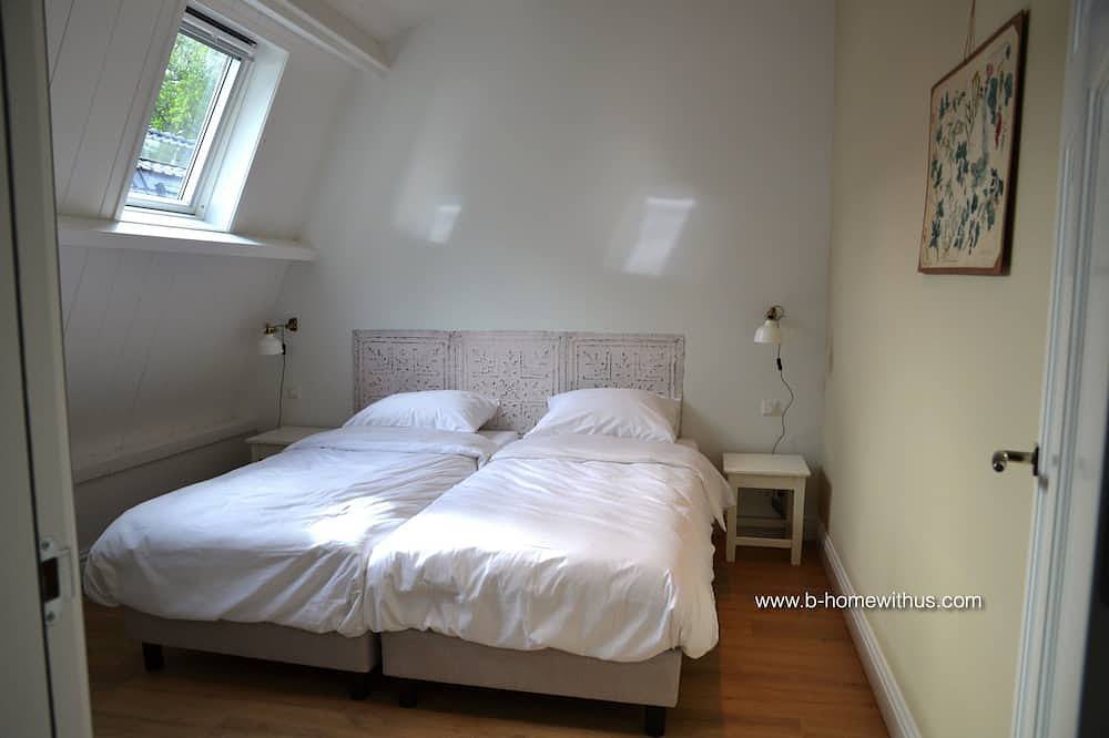 Geheel appartement, Prachtige vakantiewoning in Bergen en dichtbij het strand, bos en duinen! in Bergen (Noord-Holland), Nederlandse Noordzeekust