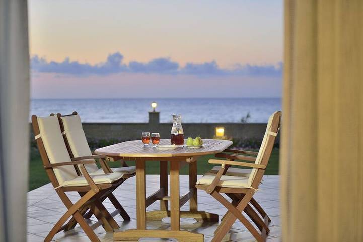 Ferienwohnung für 5 Personen, mit Balkon und Whirlpool sowie Garten