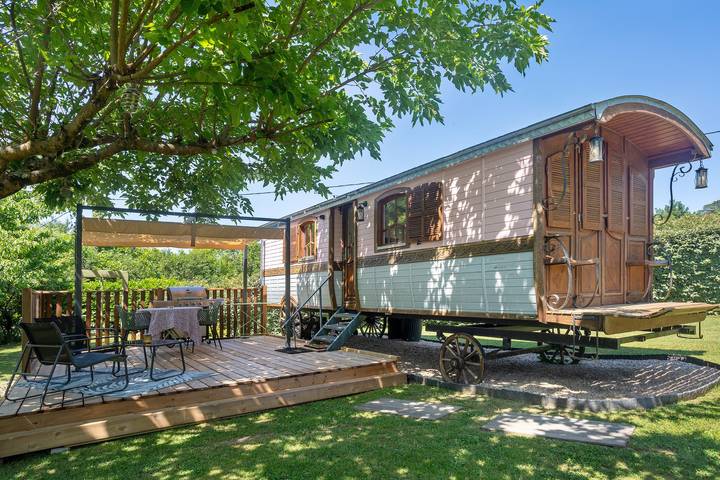 Holiday apartment for 2 people, with Garden in Dordogne