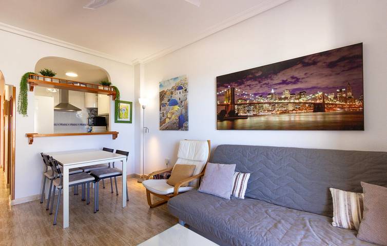 Ganze Ferienwohnung, Apartment mit Meerblick, Pool und Parkplatz in der Nähe von Playa de Los Arenales in Los Arenales del Sol, Elche
