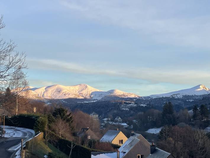 Gîte pour 6 personnes, avec terrasse, animaux acceptés
