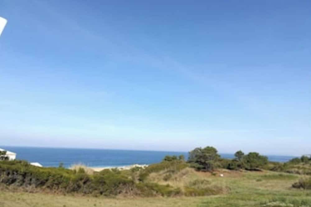 Rental in a natural paradise in Praia da Nazaré, Nazaré