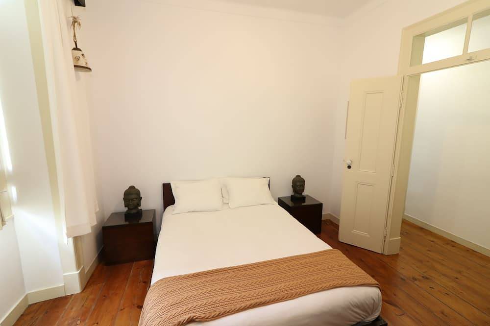 Charming house w/ pool, 30 min away from the Lisbon airport. in Alenquer, Distrito de Lisboa