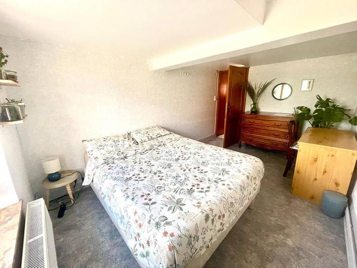 Gîte pour 2 personnes, avec jardin dans Kirrberg