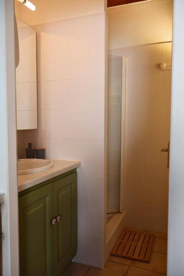 Location de vacances pour 8 personnes, avec terrasse ainsi que jardin et vue à Larrau - 3