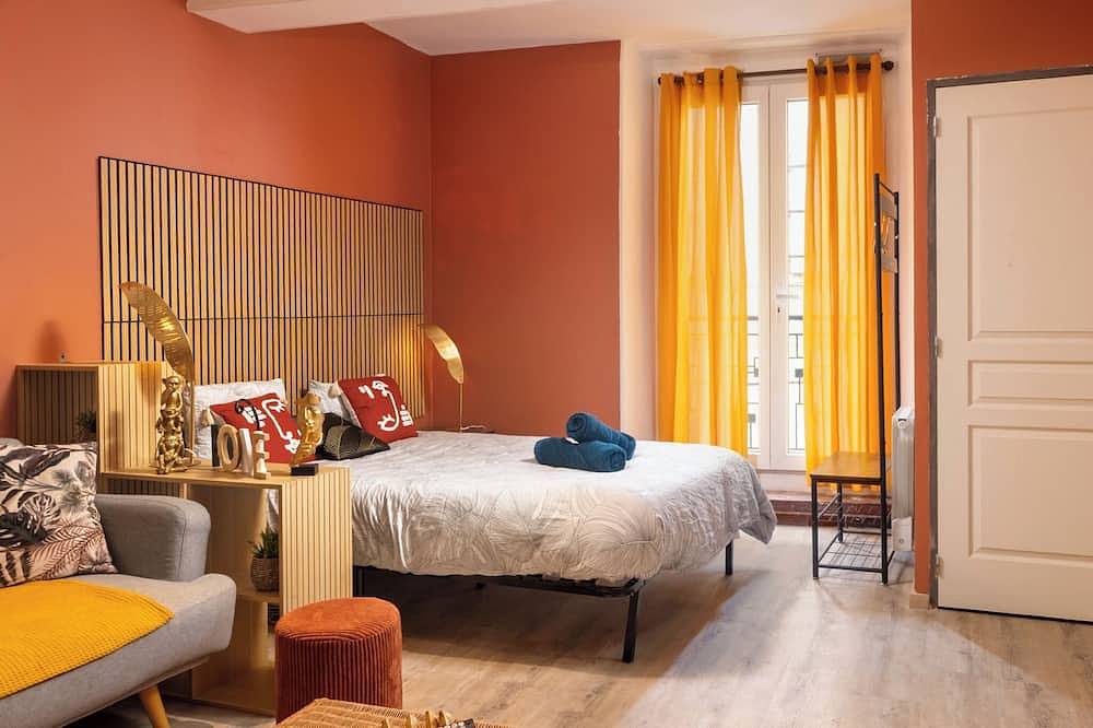 Entire apartment, Studio le limouxin Limoux town center in Limoux, Limoux region