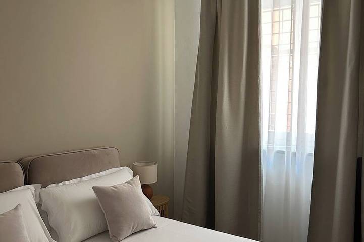 Refined apartment in the historic center of Alba in Alba, Langhe