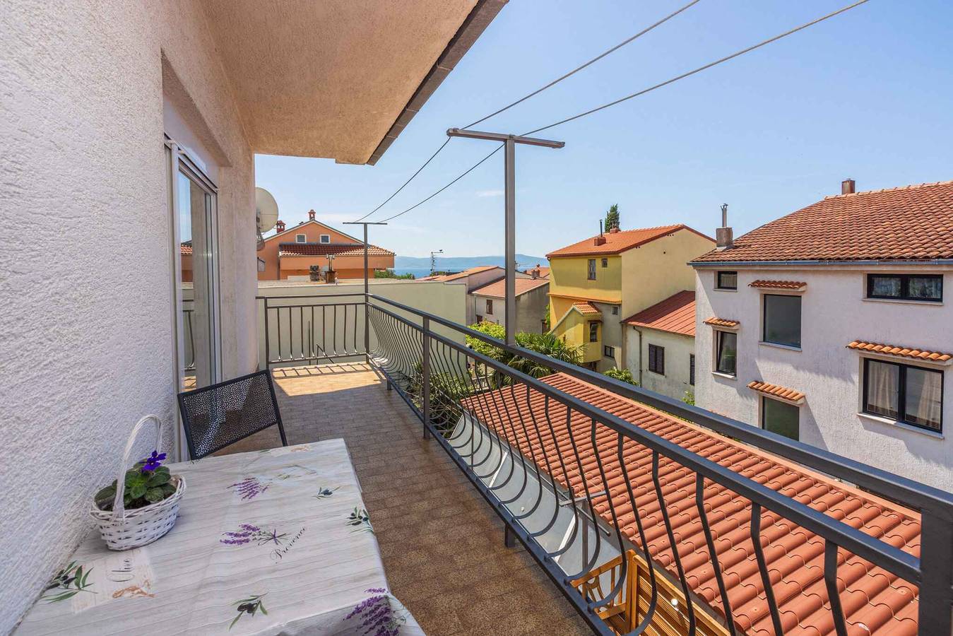 Entire vacation apartment, Holiday apartment with balcony and air conditioning in Crikvenica, Primorje-Gorski Kotar