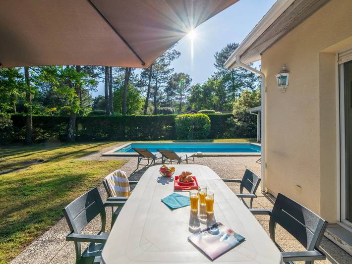 Maison de vacances pour 4 personnes, avec terrasse, animaux acceptés à Lacanau