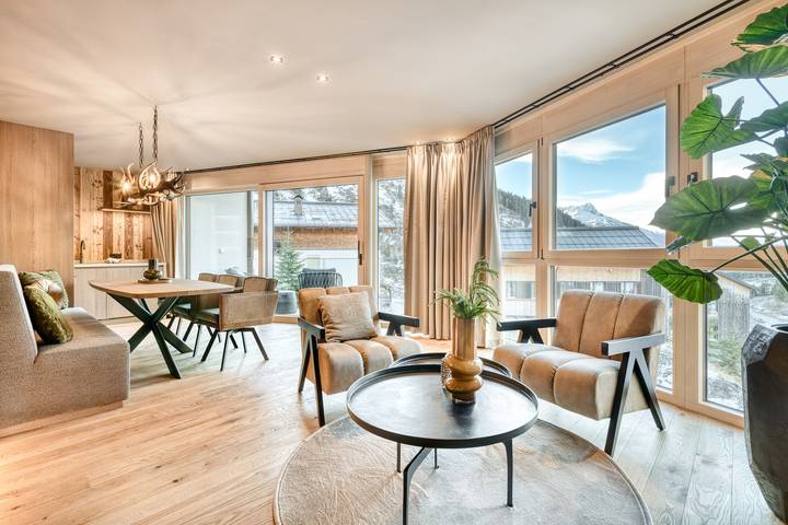 Ferienwohnung für 8 Personen, mit Balkon am Arlberg
