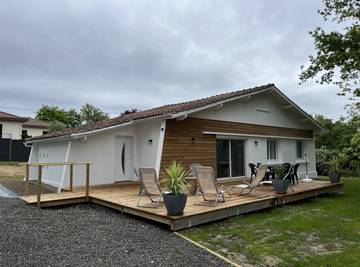 Gîte pour 6 personnes, avec terrasse et jardin à Parleboscq