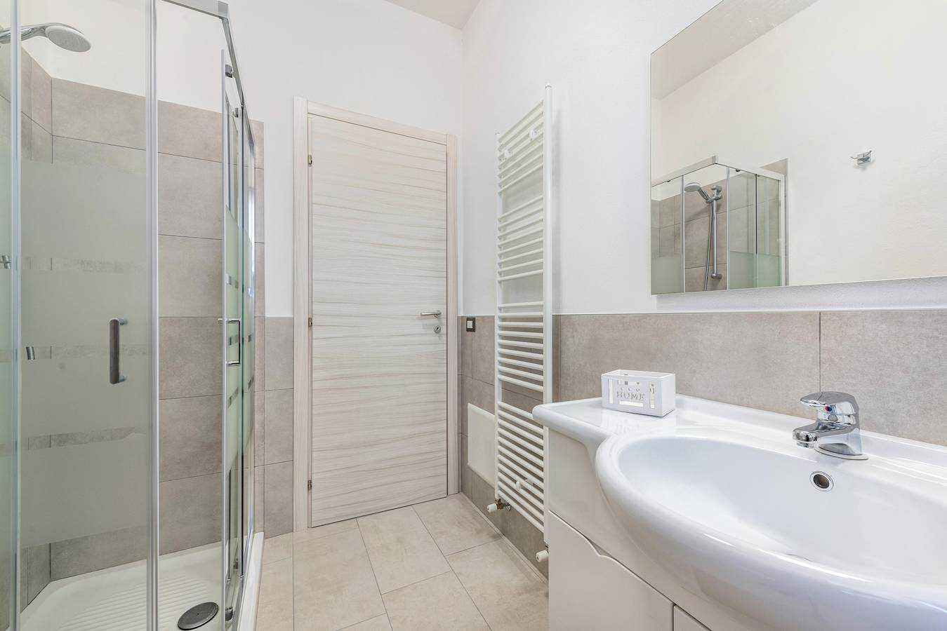 Appartement "Al Porto Balkon Dicht bij het Meer" met Wi-Fi, foto 15