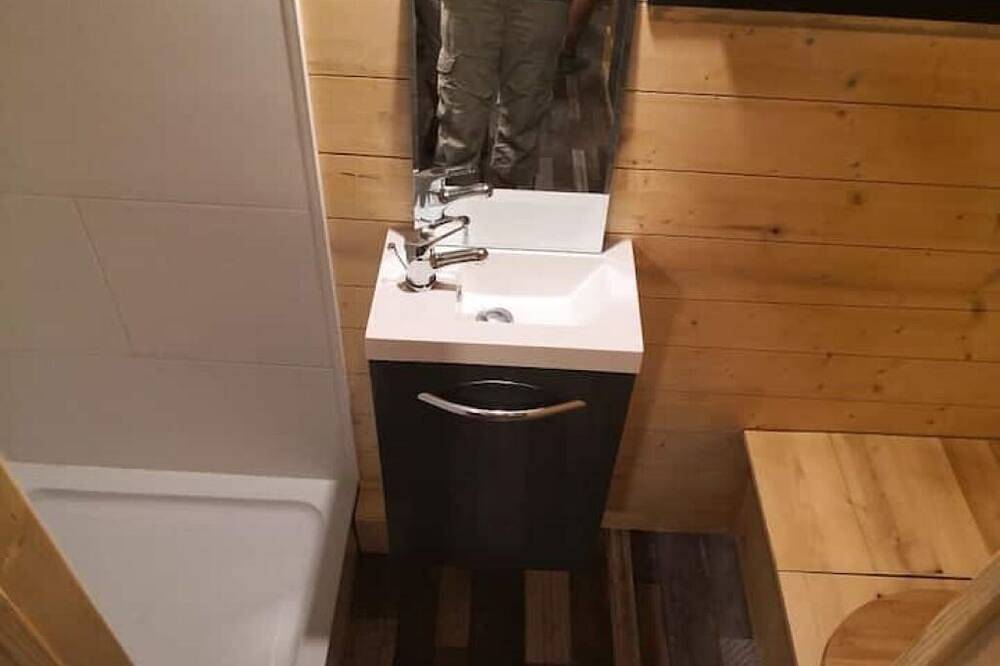 Pierre's Tiny House in La Tronche, Isère