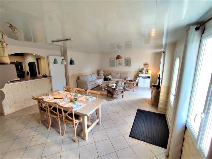 Gîte pour 8 personnes, avec terrasse ainsi que jardin et piscine, animaux acceptés à Saint-Jouin-Bruneval - 2