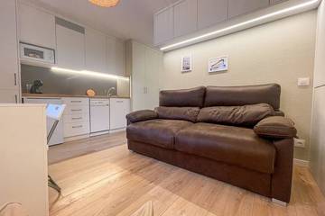 Gîte pour 3 personnes, avec jardin ainsi que sauna et piscine à Enveitg