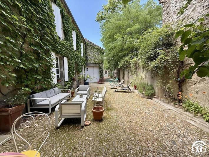 Location de vacances pour 2 personnes, avec Terrasse et Jardin à Douzens - 2