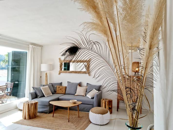 Appartement entier, Appartement de charme "El Ton Golf" près de la plage avec terrain de golf, piscine, jardin et Wi-Fi in Son Parc, Es Mercadal