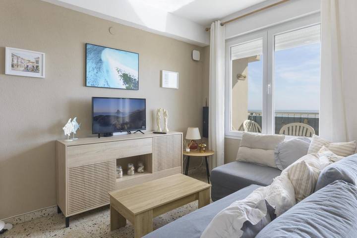 Ganze Ferienwohnung, Abaco - Apartment mit Meerblick in Platja de Xeraco mit Free Wifi in Playa Xeraco, Xeraco
