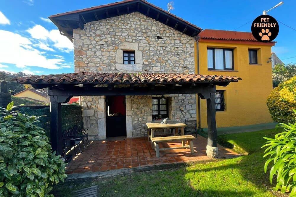 Casa Lula 2 Pendueles Llanes Ar-685-As in Pendueles, Llanes