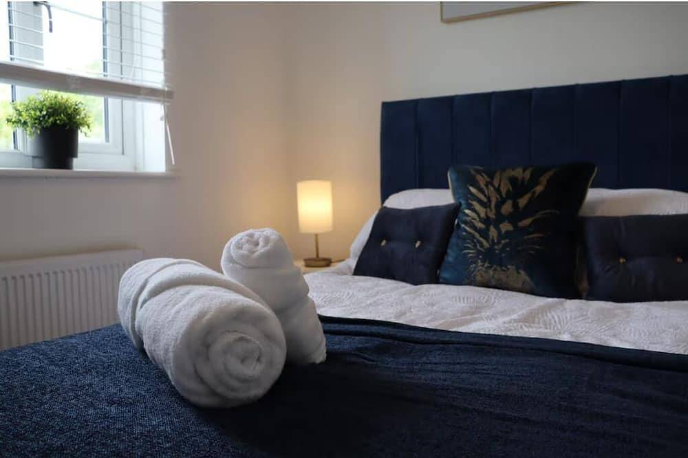 Central 3 Bed Home, Parking Garden Milton Keynes in Milton Keynes, Südostengland