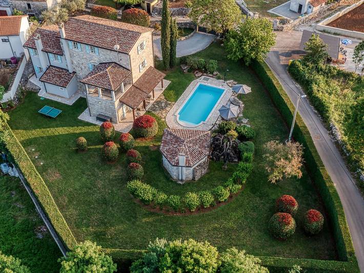 Finca für 8 Personen, mit Pool und Garten, mit Haustier in Kroatien