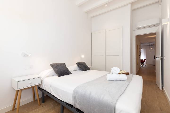 Apartamento entero, Apartamento de vacaciones para 4 personas con jardín in Tarragona, Costa Dorada