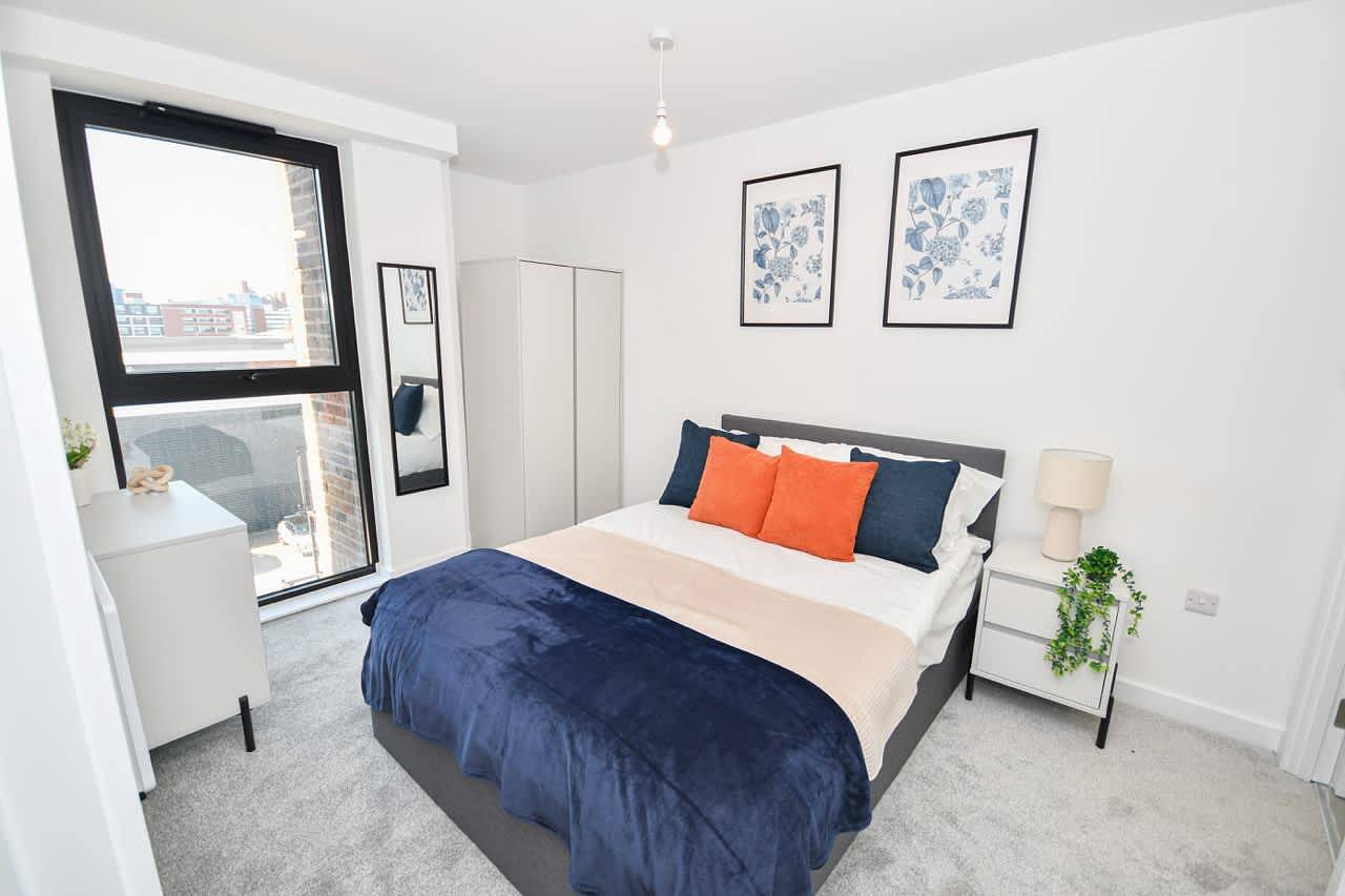 Ganze Wohnung, Modern 2 Bedroom Apartment in Manchester w Balcony in Greater Manchester