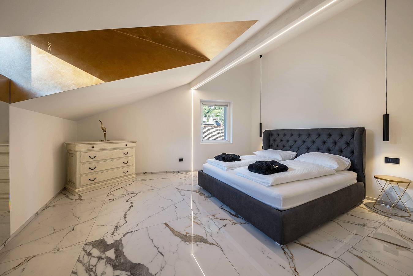 Appartement entier, Appartement 'App 301 Palazzo Cavour' avec vue sur la montagne, Wi-Fi et climatisation in Centro-Piani-Rencio, Bolzano