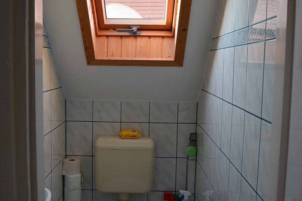 Ganze Wohnung, Ferienwohnung mit Garten und Grill in Gyenesdias, Balaton Hochland Nationalpark