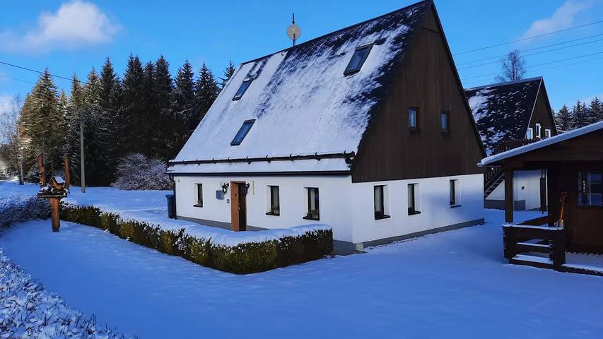 Ferienhaus für 9 Personen, mit Garten in Marienberg - 4