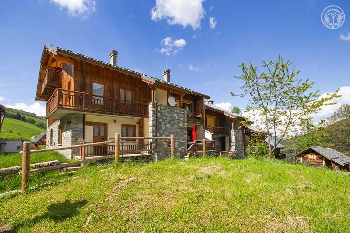 Gîte pour 6 personnes, avec Terrasse à Les Avanchers-Valmorel