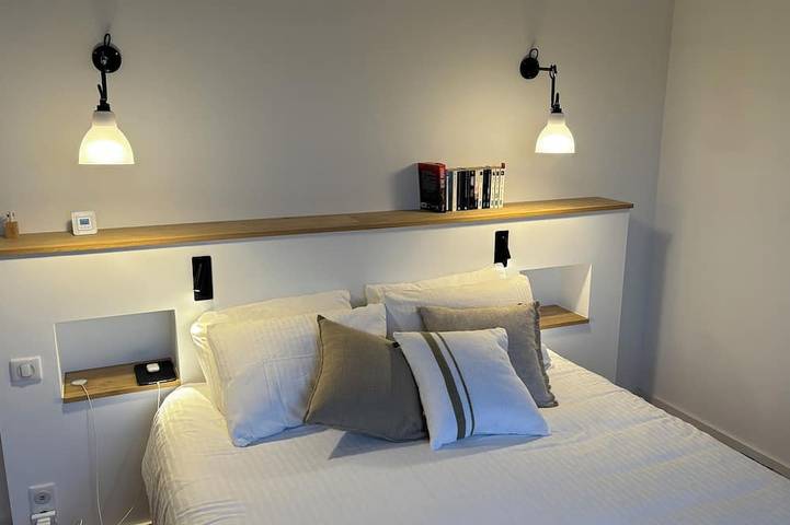 Location de vacances pour 6 personnes, avec jardin ainsi que terrasse et jacuzzi dans Plage Kermor - 2