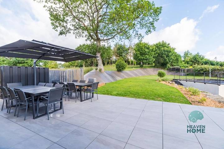 Maison d’hôte pour 14 personnes, avec vue et jardin à Saint-Carreuc