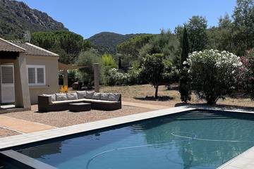Ferienhaus für 14 Personen, mit Whirlpool und Garten in Porto-Vecchio