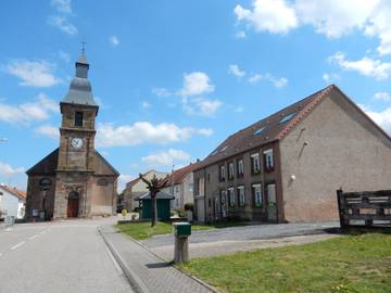 Maison De Vacances pour 5 Personnes dans Saint-Louis (Moselle), Sarrebourg, Photo 3