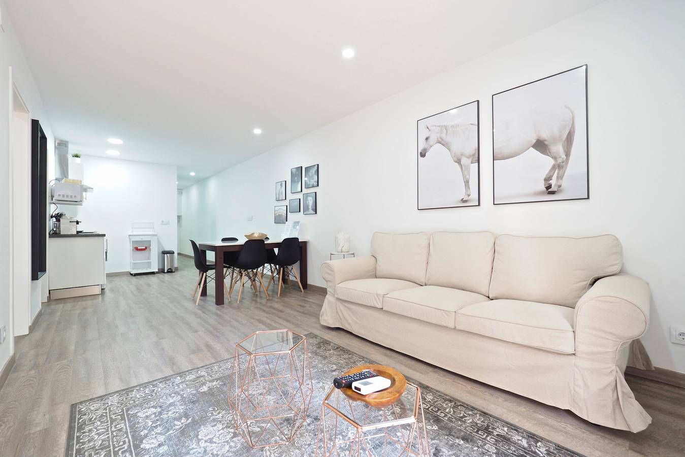 Entire apartment, Ref. 348540 in Barcelona Centre, Barcelona