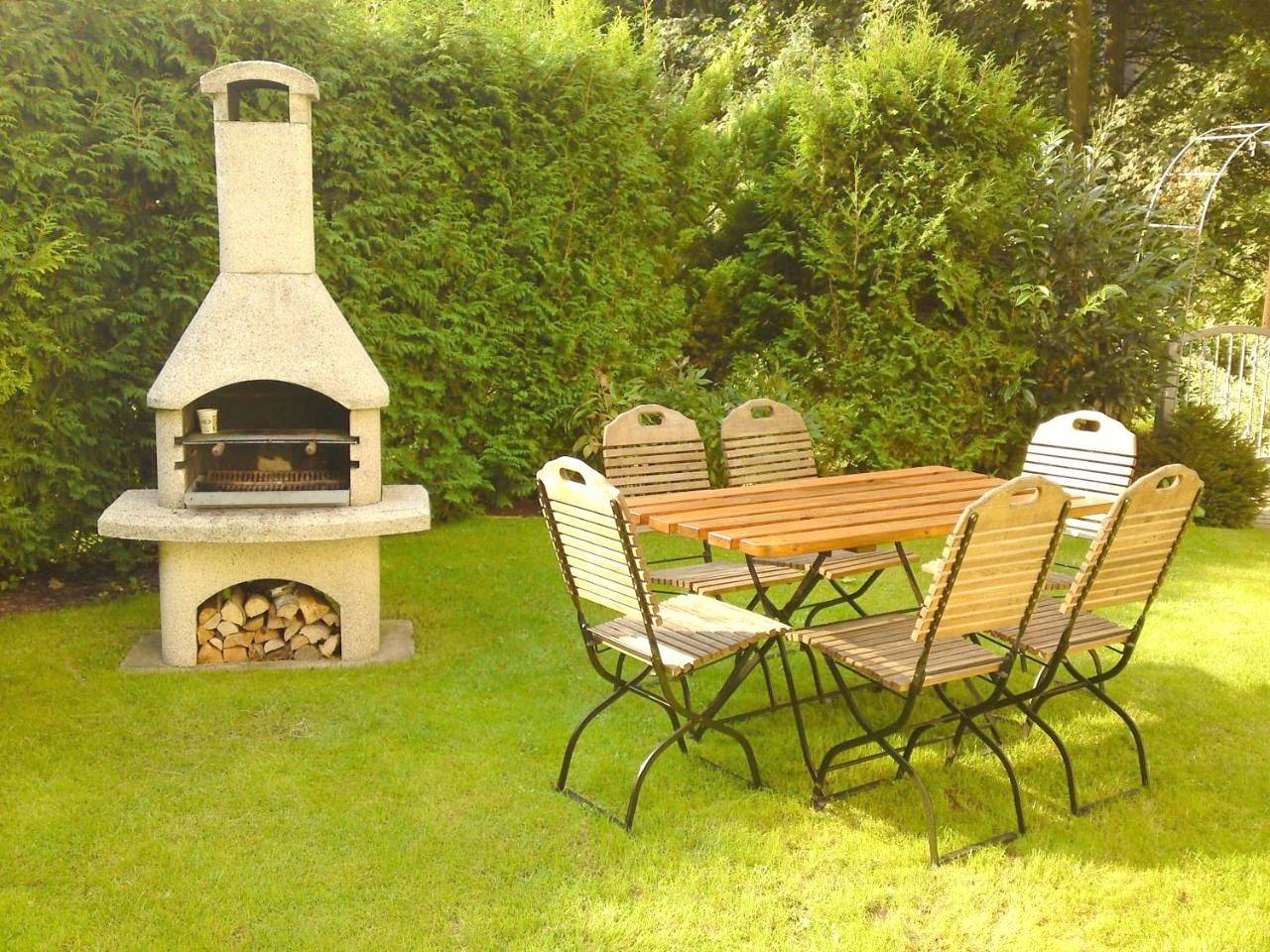 Geheel appartement, Apartment with Garden View in Bad Schandau, Elbezandsteengebergte