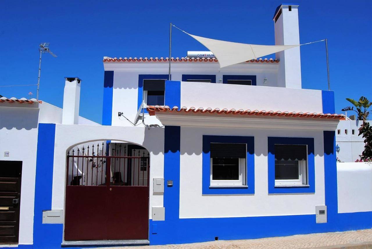 Three-Bedroom Villa in Porto Covo, Costa Alentejana