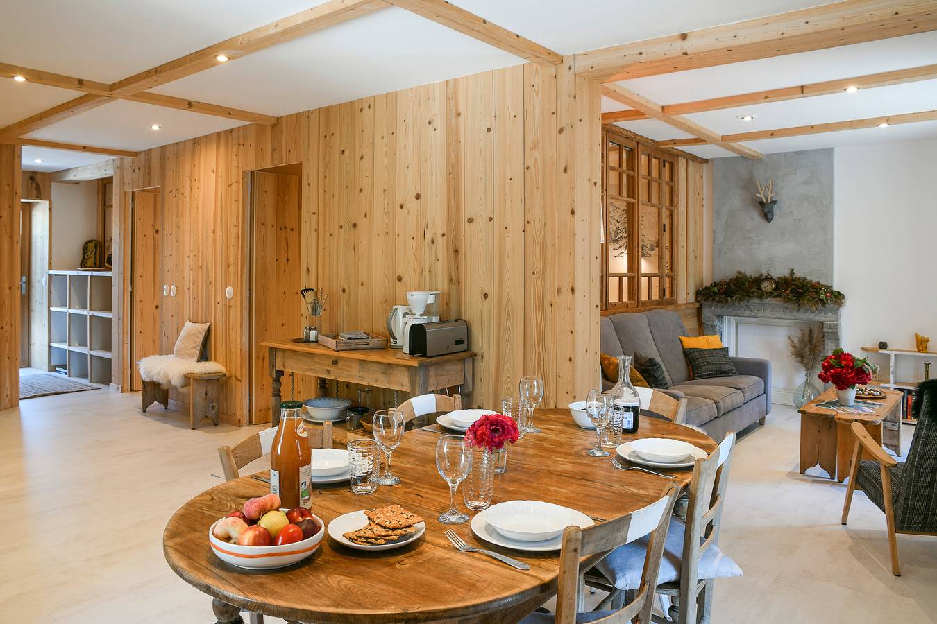 Casa de vacaciones 'Ciméléon Haut' con vistas a la montaña, jardín privado y Wi-Fi in Aillon-le-Jeune, Chambéry region
